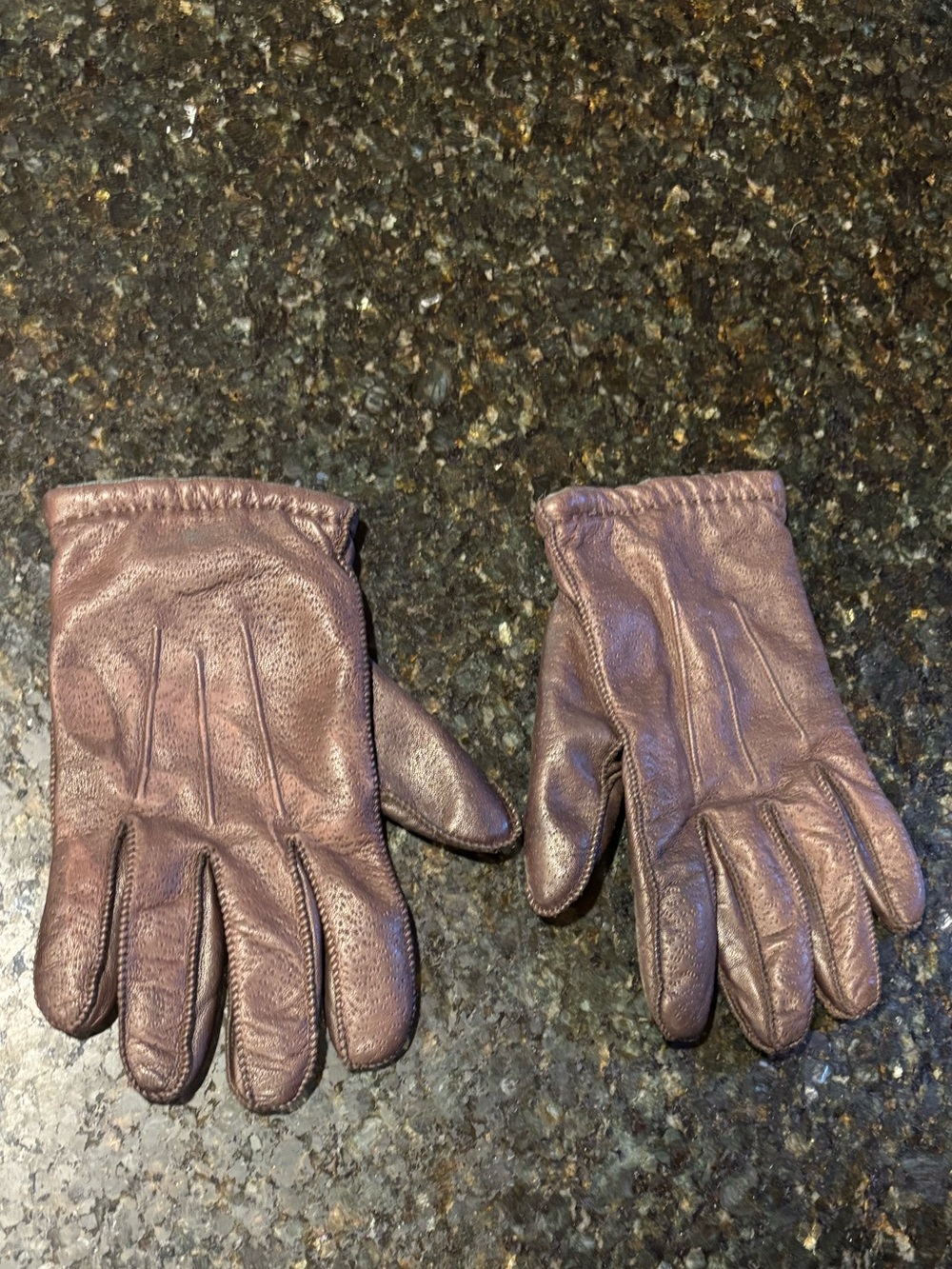 VTG Isotoner Men’s Brown SOFT Leather Classic Winter Gloves SOFT Lining Sz Large